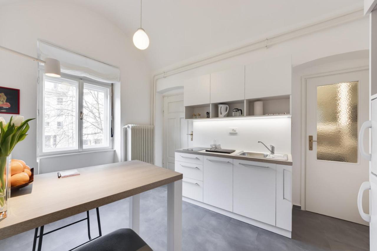 Center With Parking Apartment